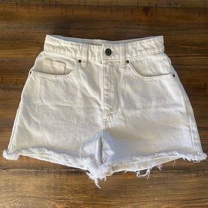 Cotton on ivory high rise mom shorts
